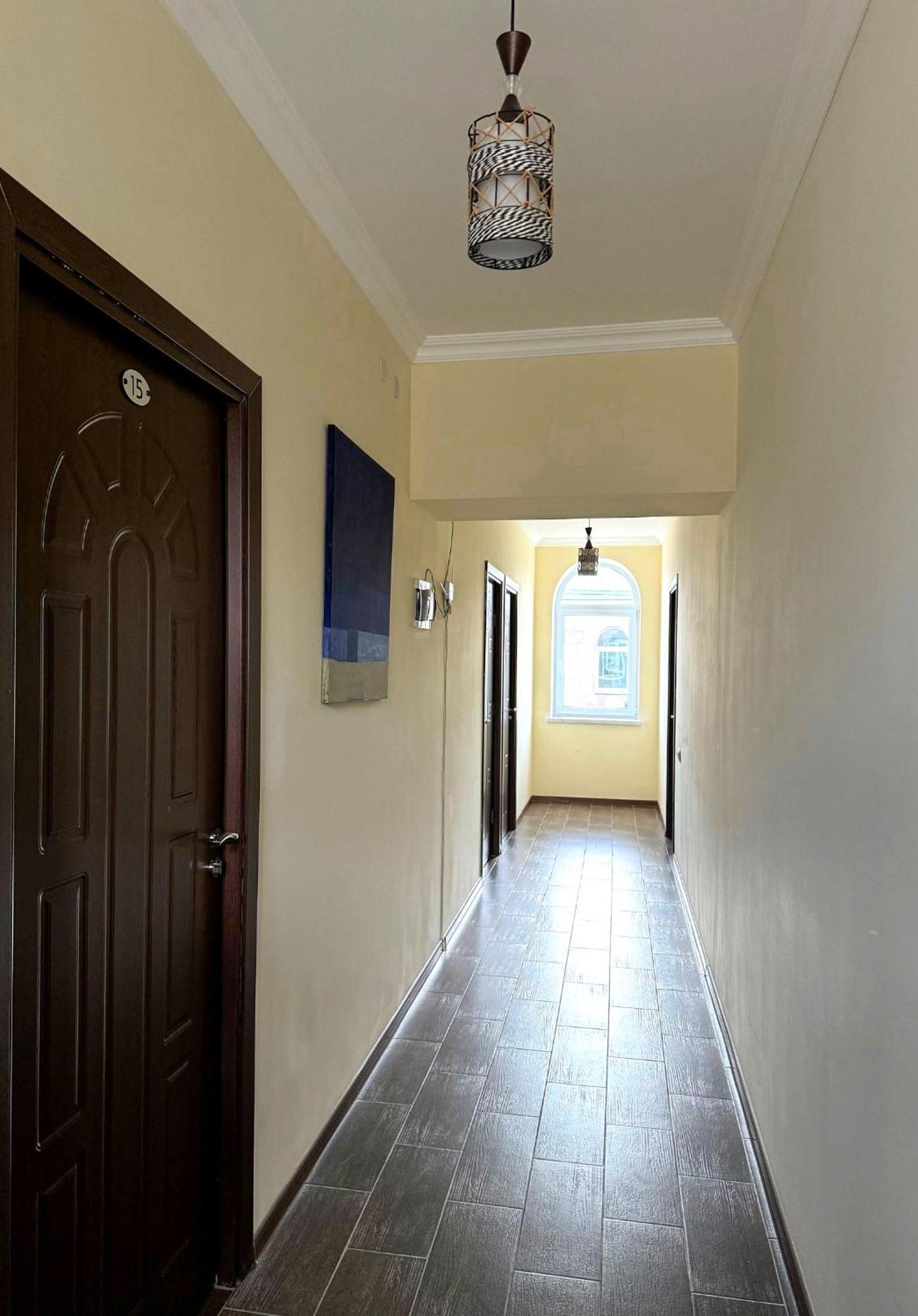 Sisian Hotel Basen מראה חיצוני תמונה